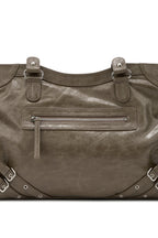 [ Pre-order ] Stud Pocket Big Bag