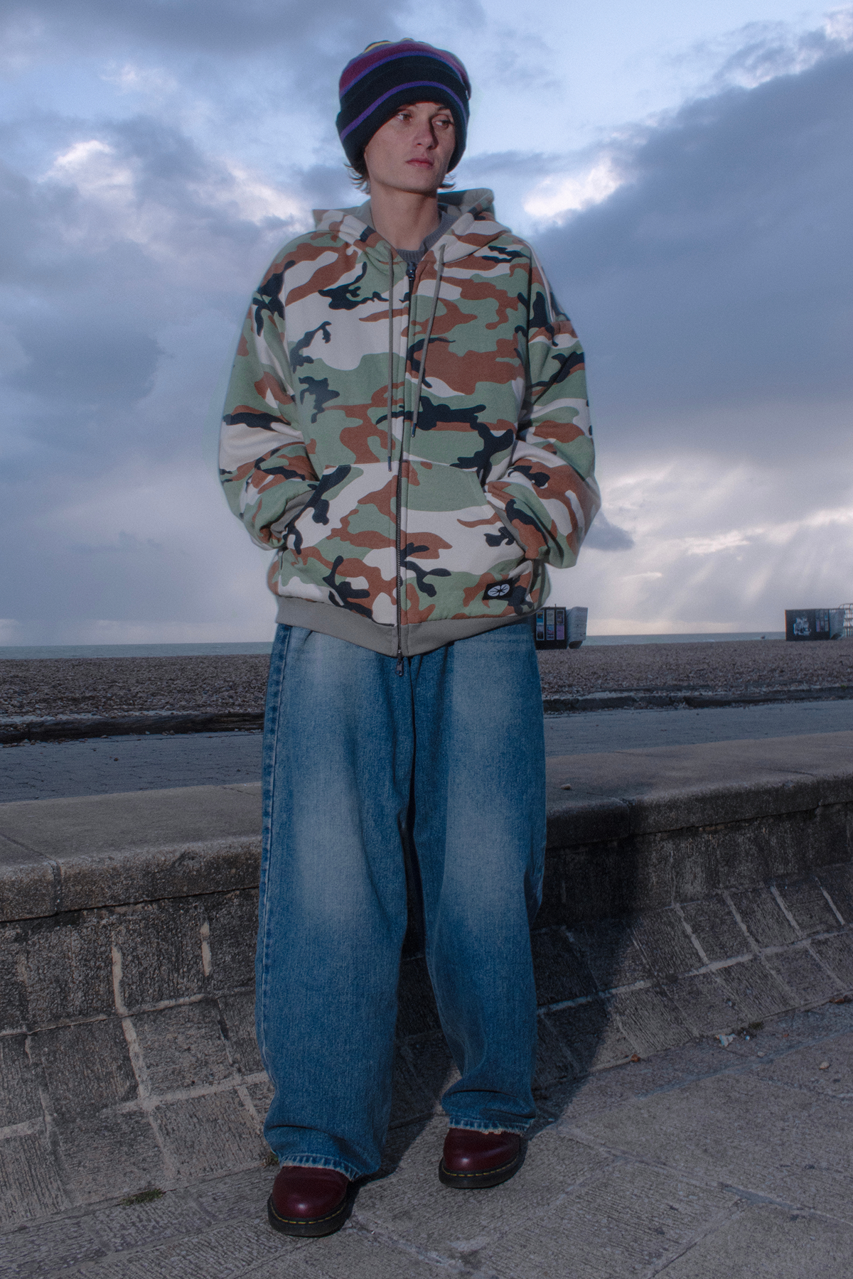 [ Pre-order ] 134340 Vintage Laser Denim Pants Blue