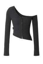 [ Pre-order ] Threetimes One-shoulder button tee