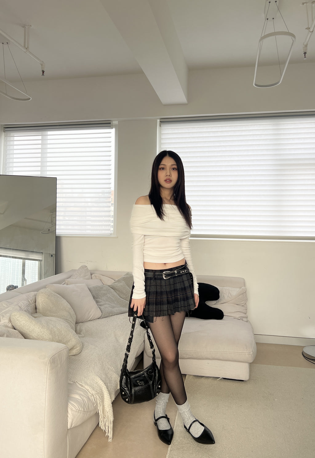 [ KR0472 清貨 ] 超顯瘦一字膊露肩修身長袖上衣四色入  V-day Off-shoulder Top