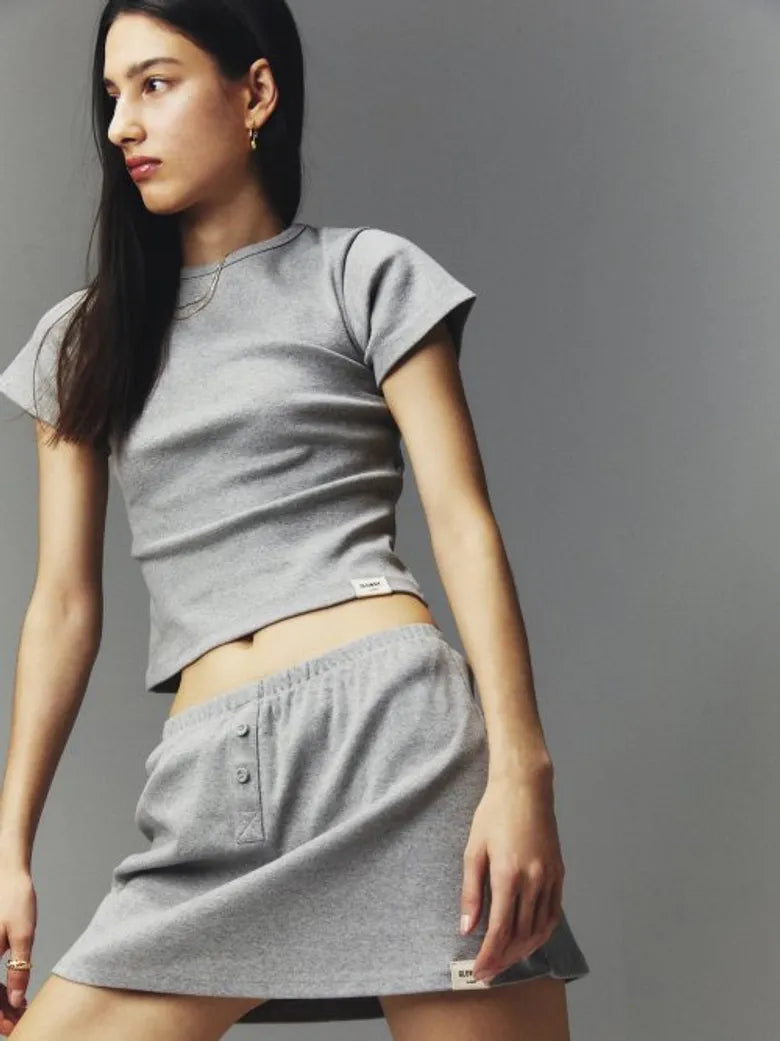 [ Pre-order ] 1+1 Glowny G Baby tee