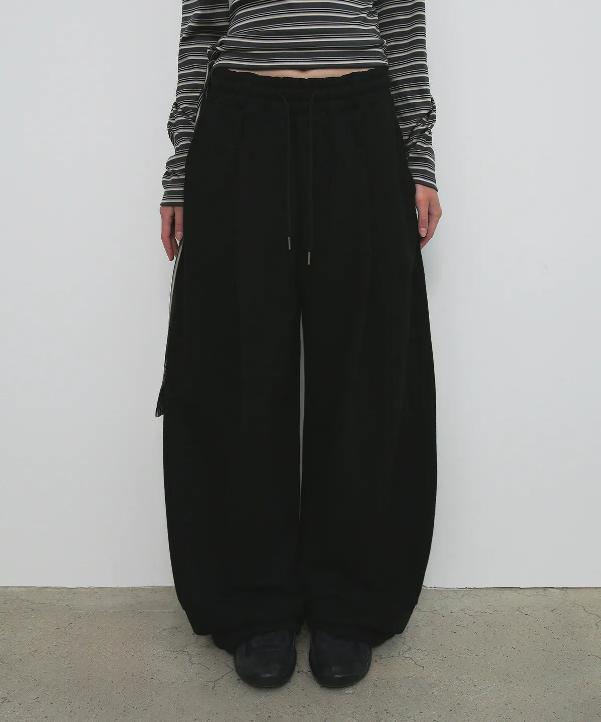 [ Pre-order ] Overfit Sweat Pants