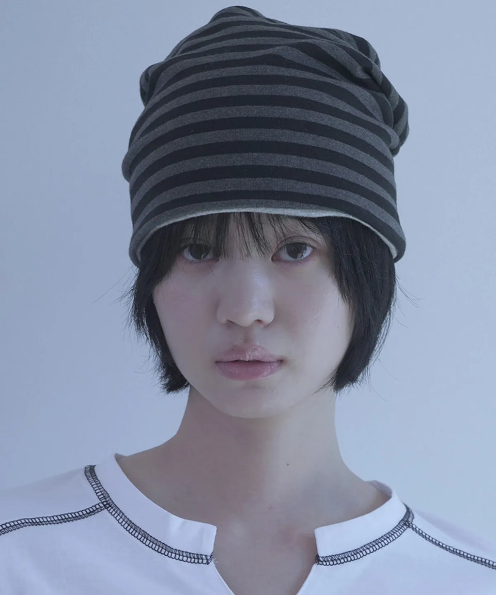 [ Pre-order ] Reversible Beanie Charcoal