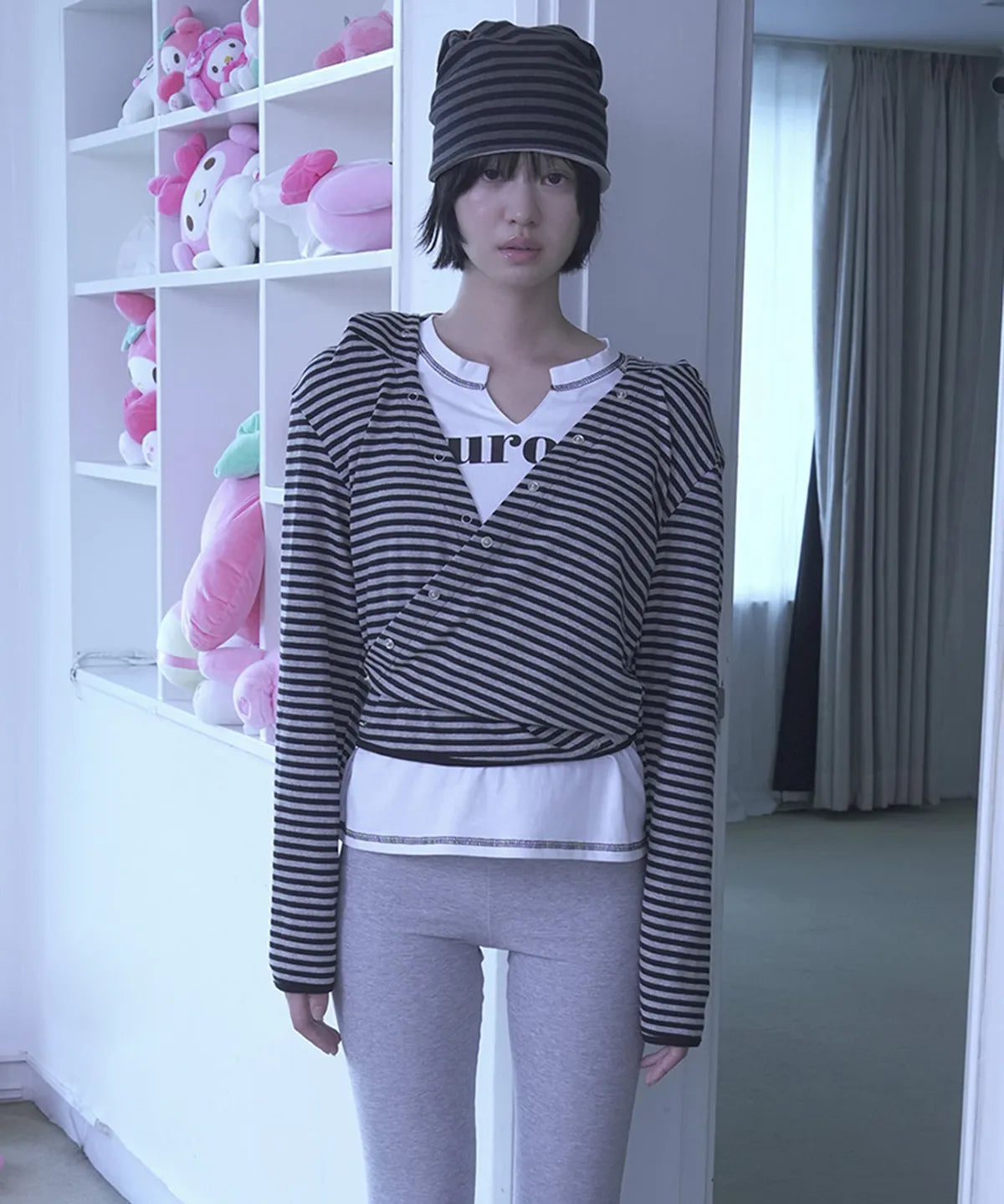 [ Pre-order ] Stripe Wrap Hood Cardigan