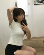 [ 🇰🇷韓國熱賣🔥現貨 ] Glowny🤍G Baby Tee 短版