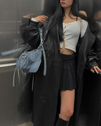 [ Pre-order ] Threetimes One-shoulder button tee