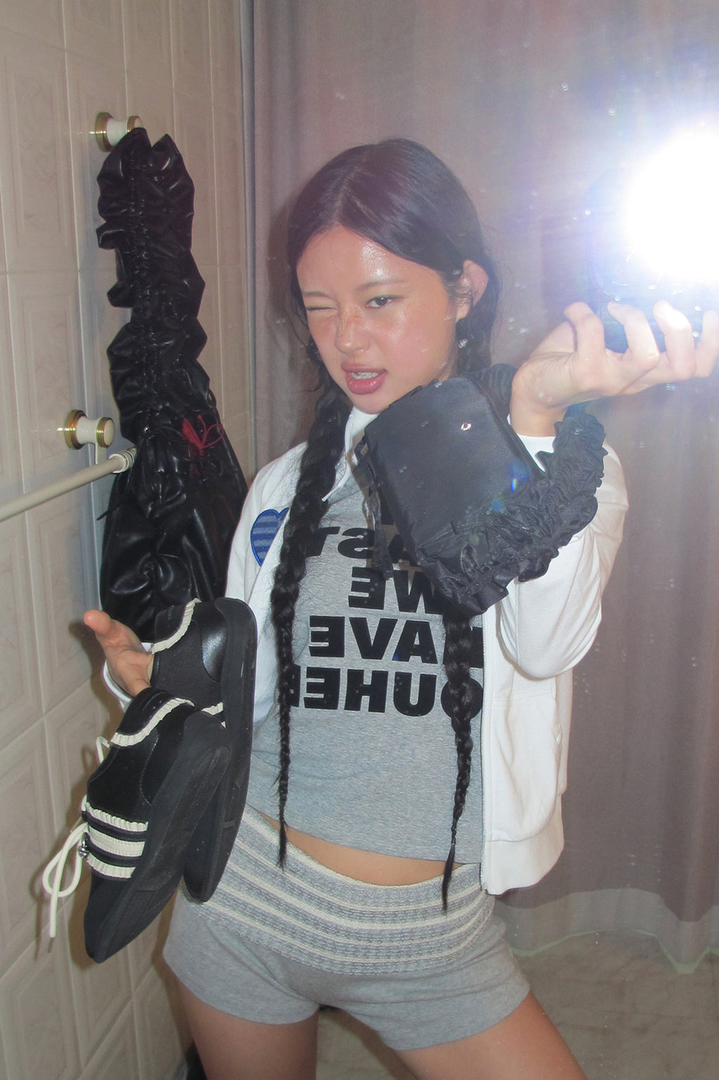 [ Pre-order ] Fev Feil Run Sneakers