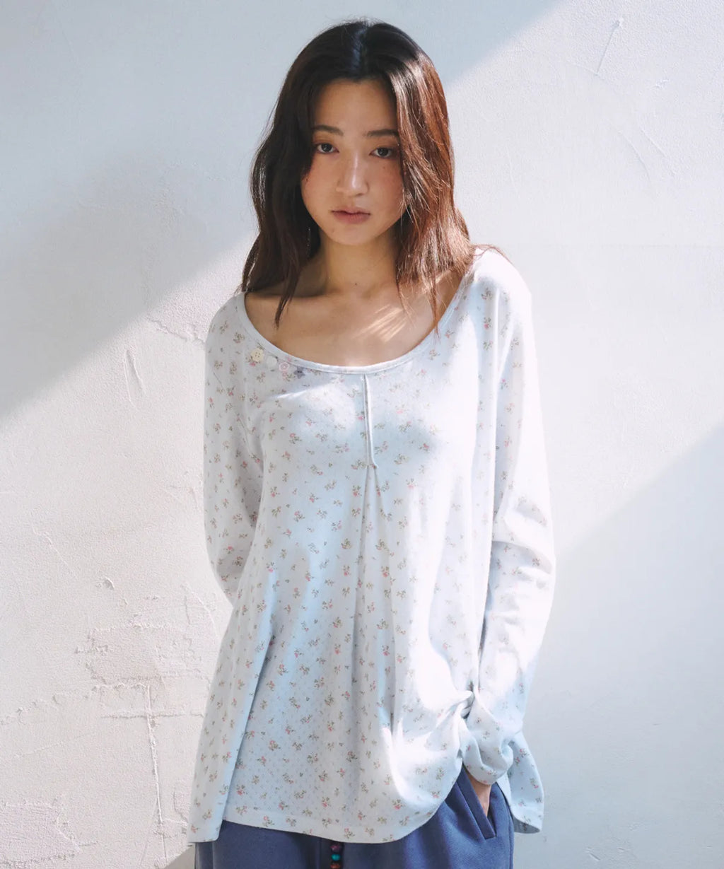 [ Pre-order ] Floral Tuck Longsleeve