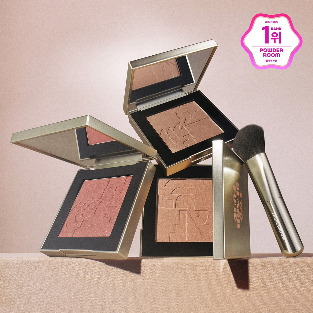 [ Mindy大推 - 現貨 ] Two Slash Four 微光澤胭脂 All Over Face Blush ( 附送胭脂掃 )