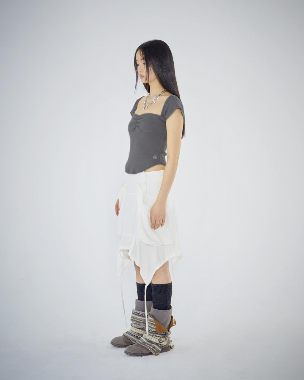 [ Pre-order ] Coyseio Punching Shirring Top