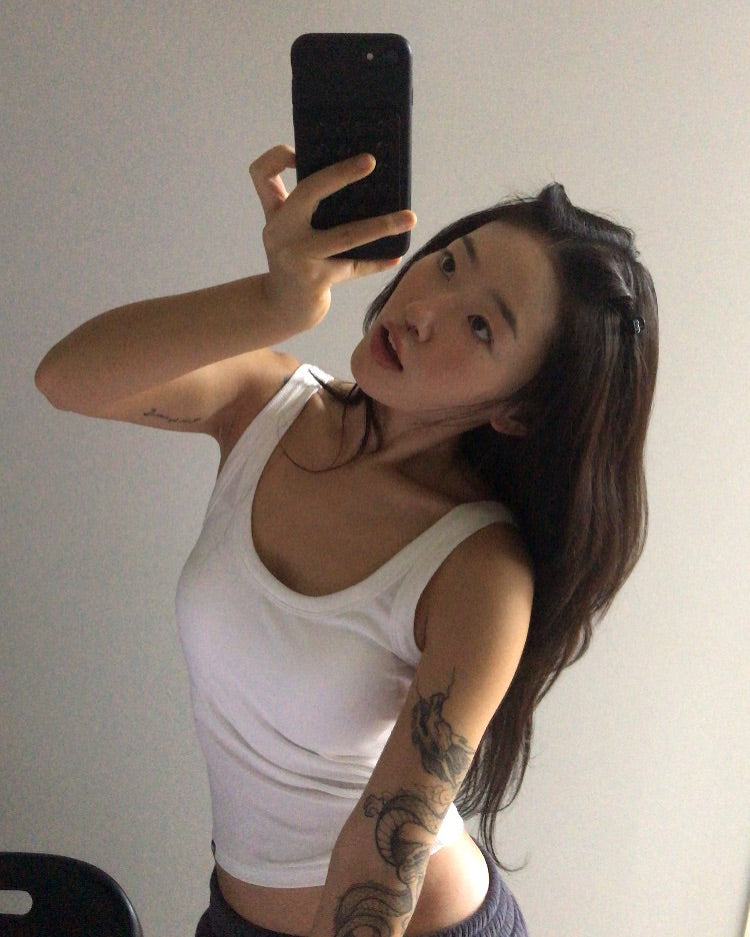 [ Pre-order ] Layered Sleeveless