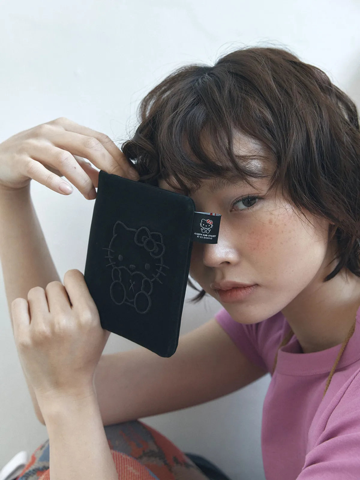 [ Pre-order ] Haze Travel Wallet Hello Kitty