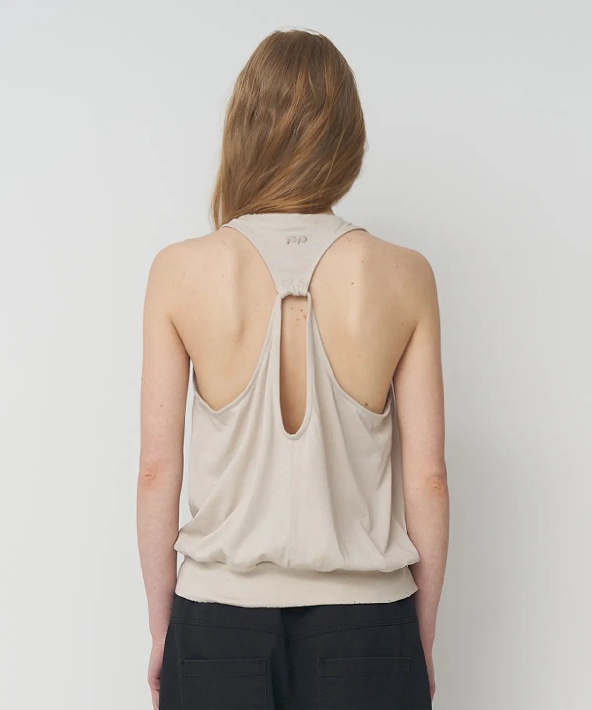 [ Pre-order ] Back Hole Sleeveless