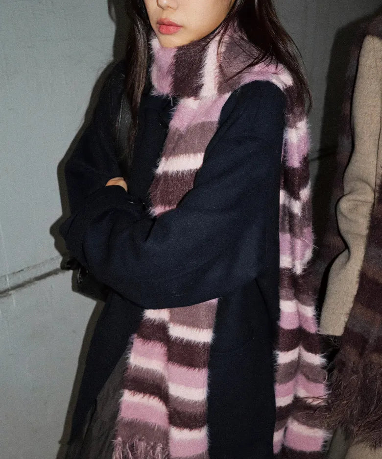 [ Pre-order ] Striped Hairy Bold Muffler