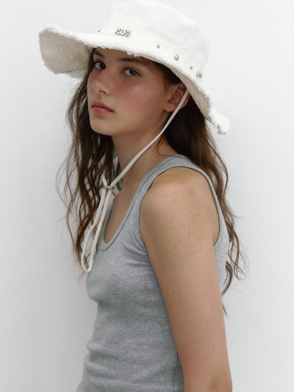 [ Pre-order ] Stud Cotton Hat