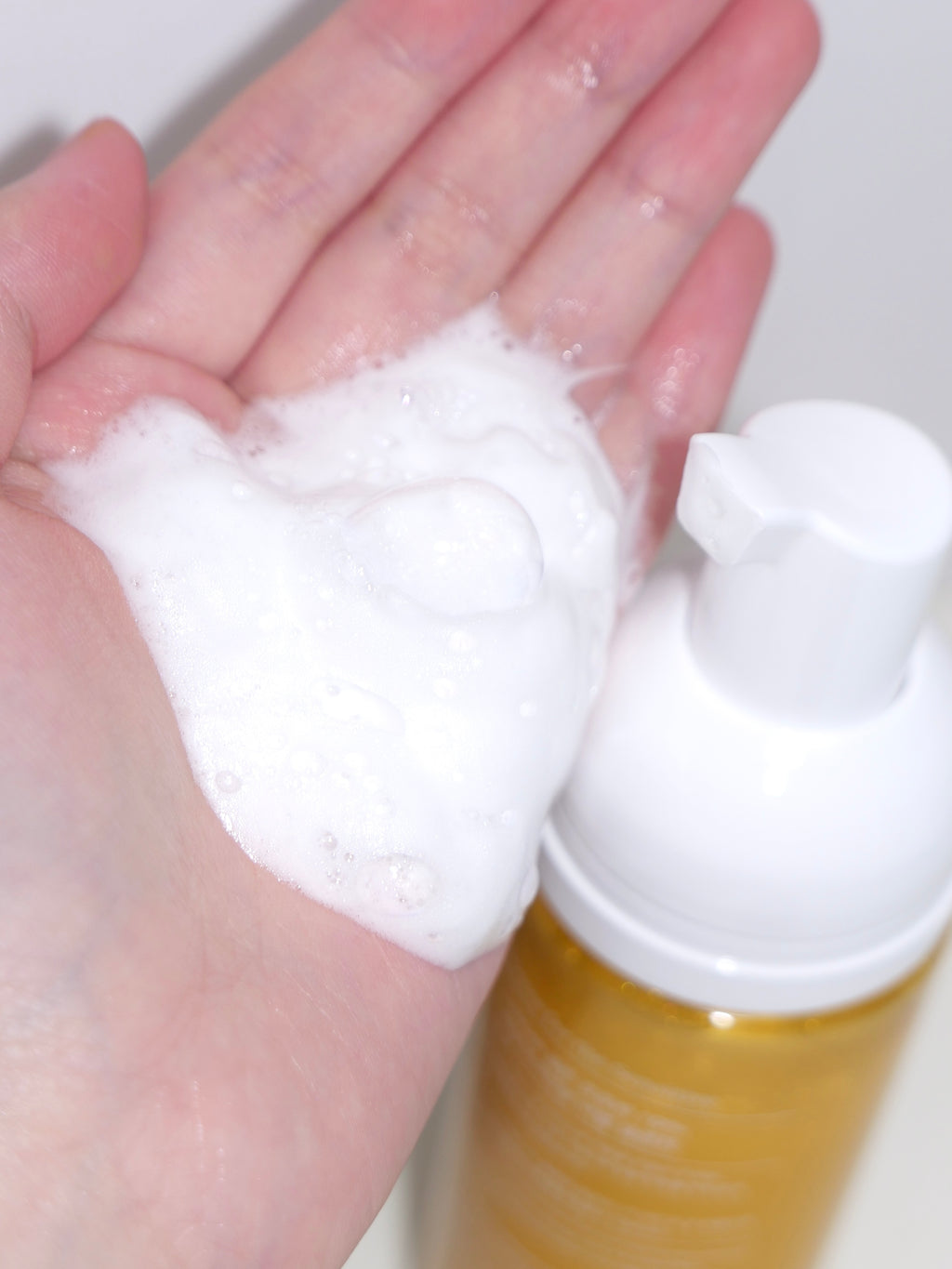 [ 現貨 ] 🇰🇷 黃金荷荷芭油泡泡潔面乳 Golden Jojoba 10% Dual Micro-Bubble Cleanser 140ml ( 敏感肌友好 )