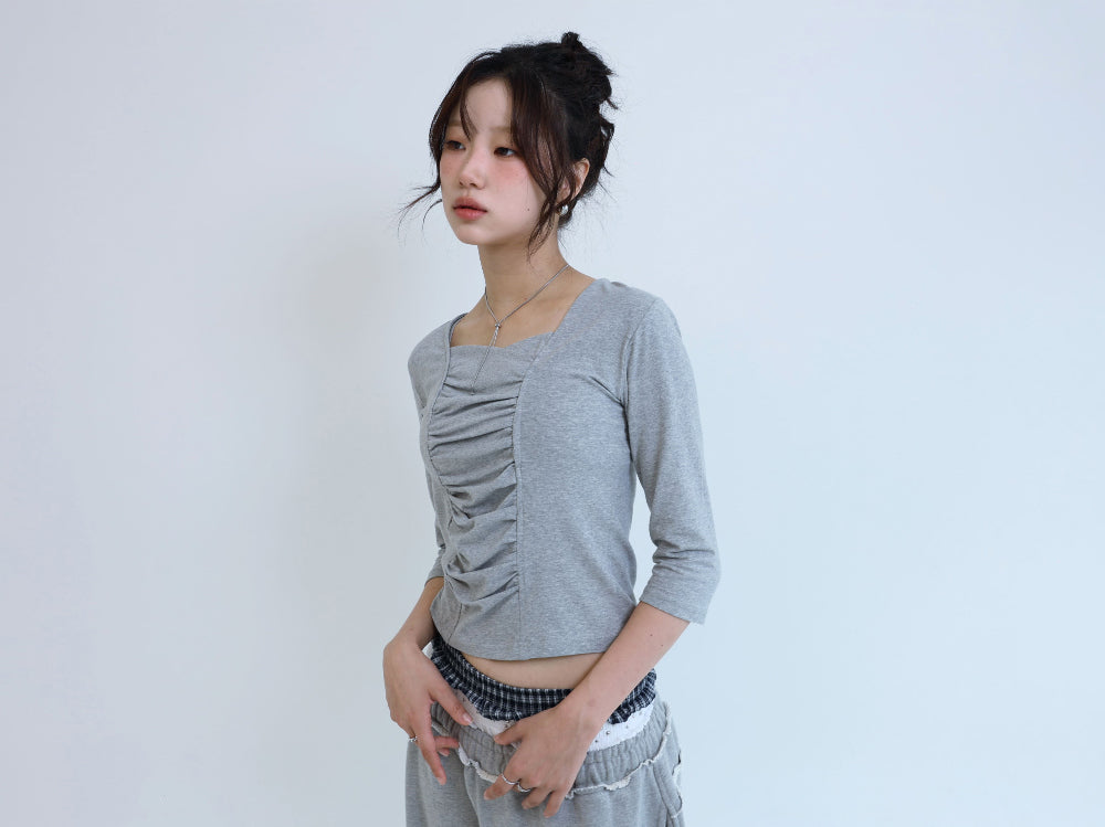 [ Pre-order ] Sqare Neked Baby Tee