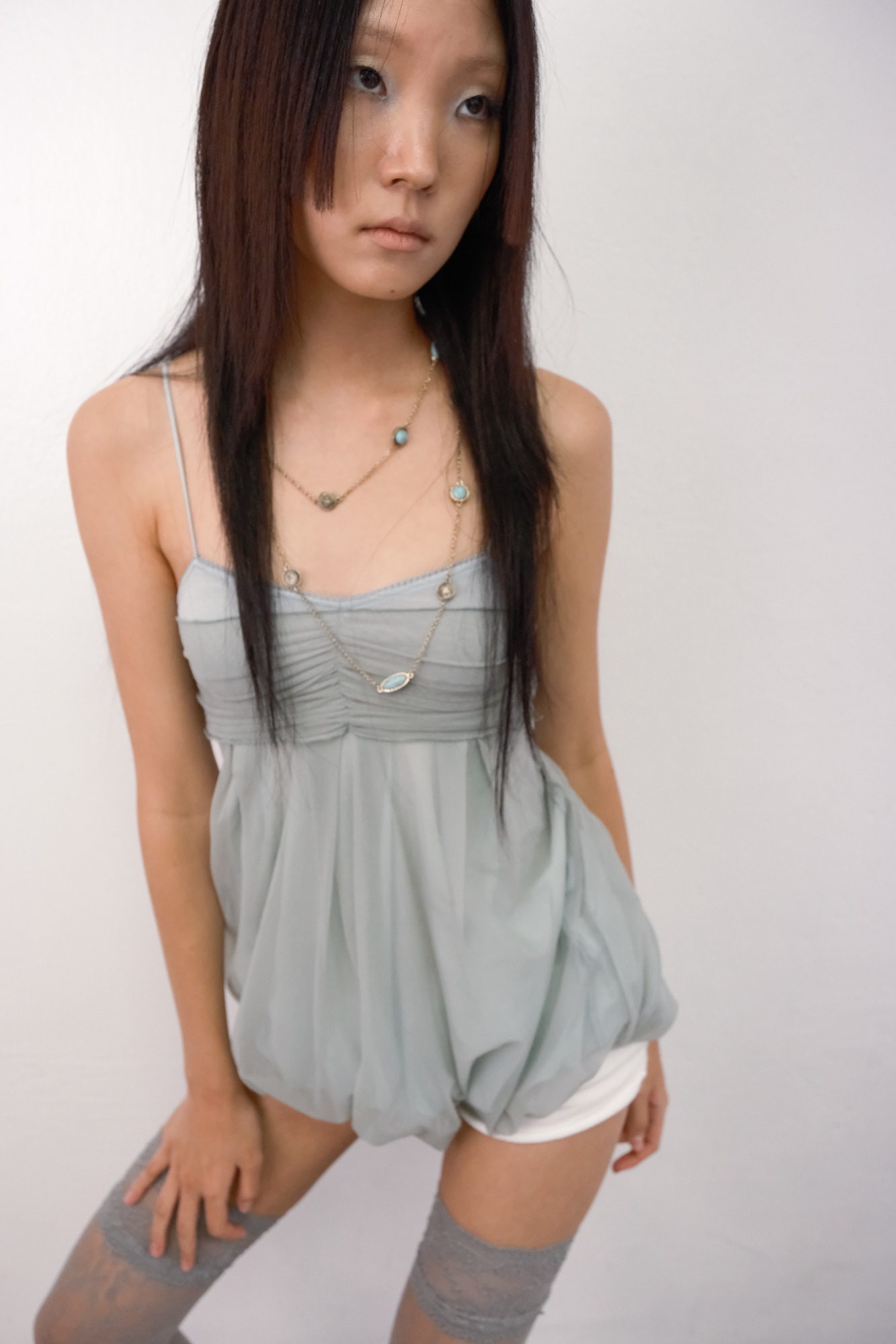 [ Pre-order ] Mesh Fluff Mini Top ( 部分顏色需要30/12才順延出貨 )