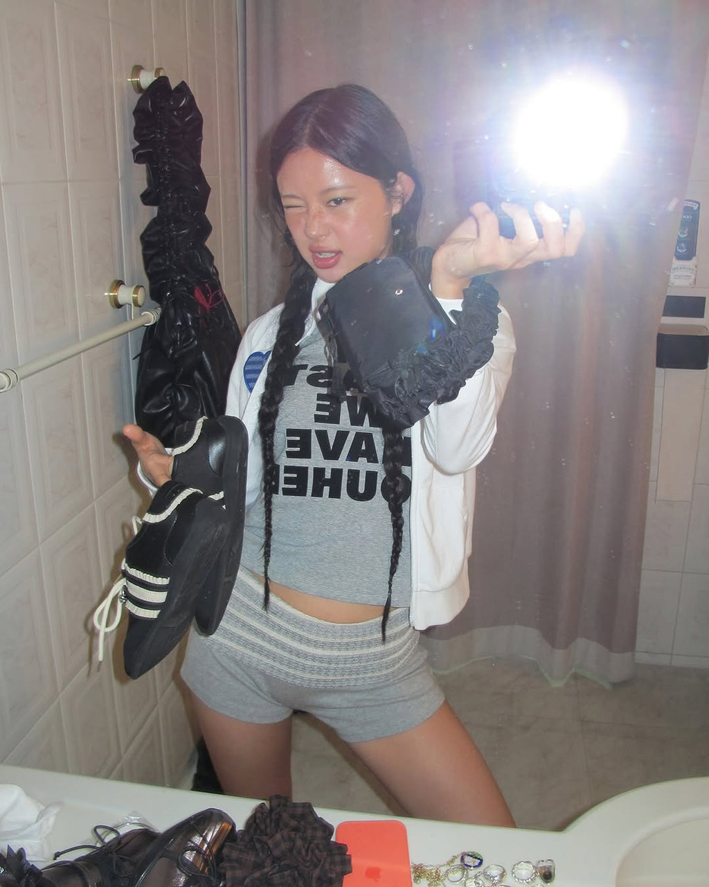 [ Pre-order ] Fev Feil Run Sneakers