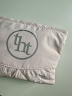 [ Pre-order ] Threetimes🤍Bebe pouch🎀