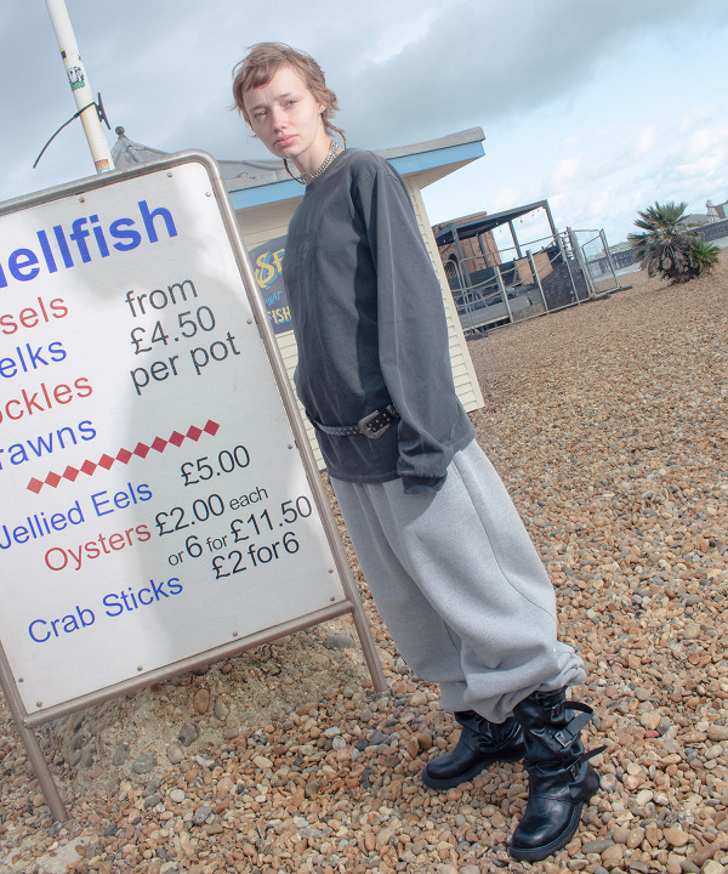 [ Pre-order ] Emanate Logo Jogger Pants