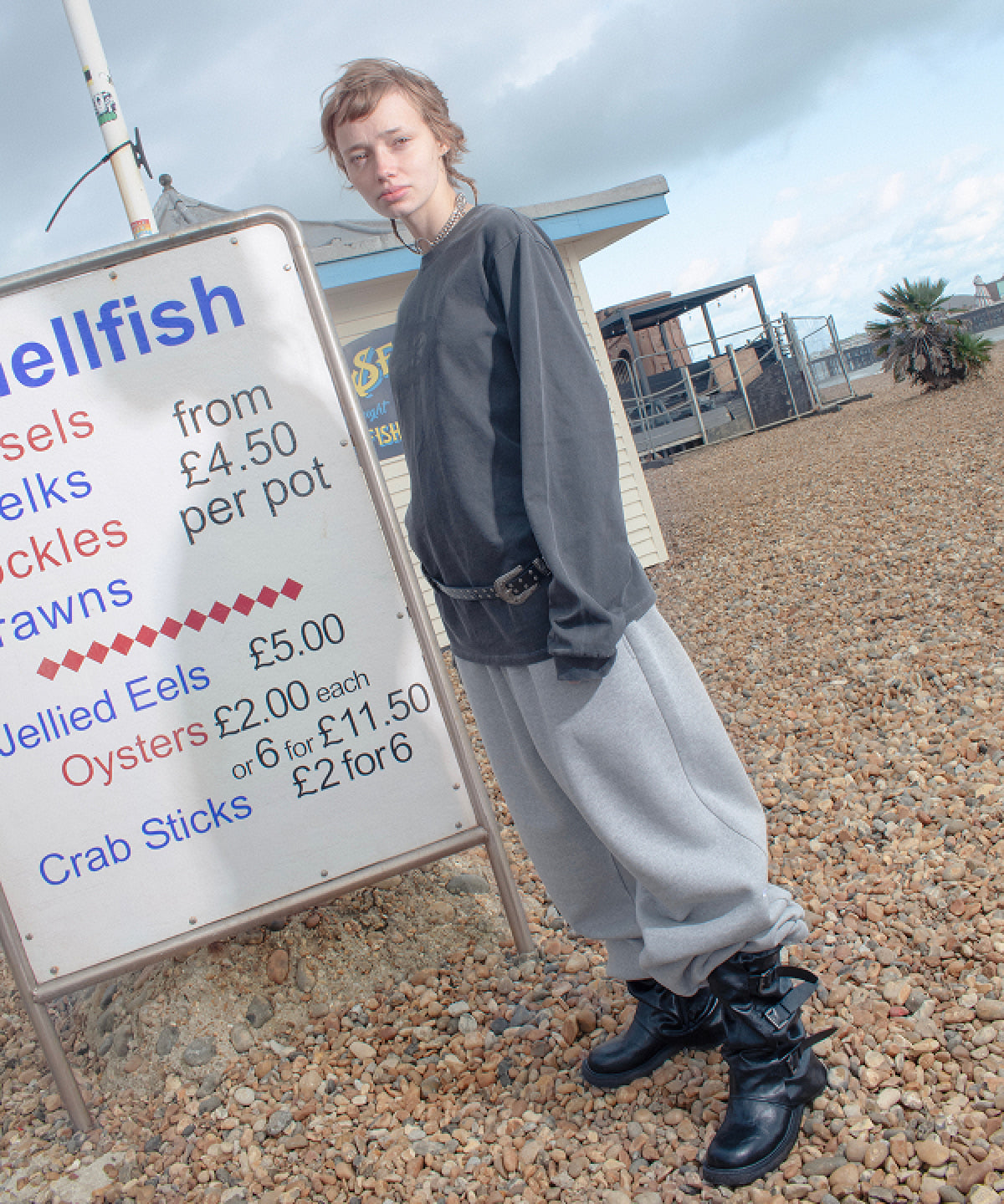 [ Pre-order ] Emanate Logo Jogger Pants