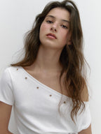 [ Pre-order ] Eyelet One Shoulder T