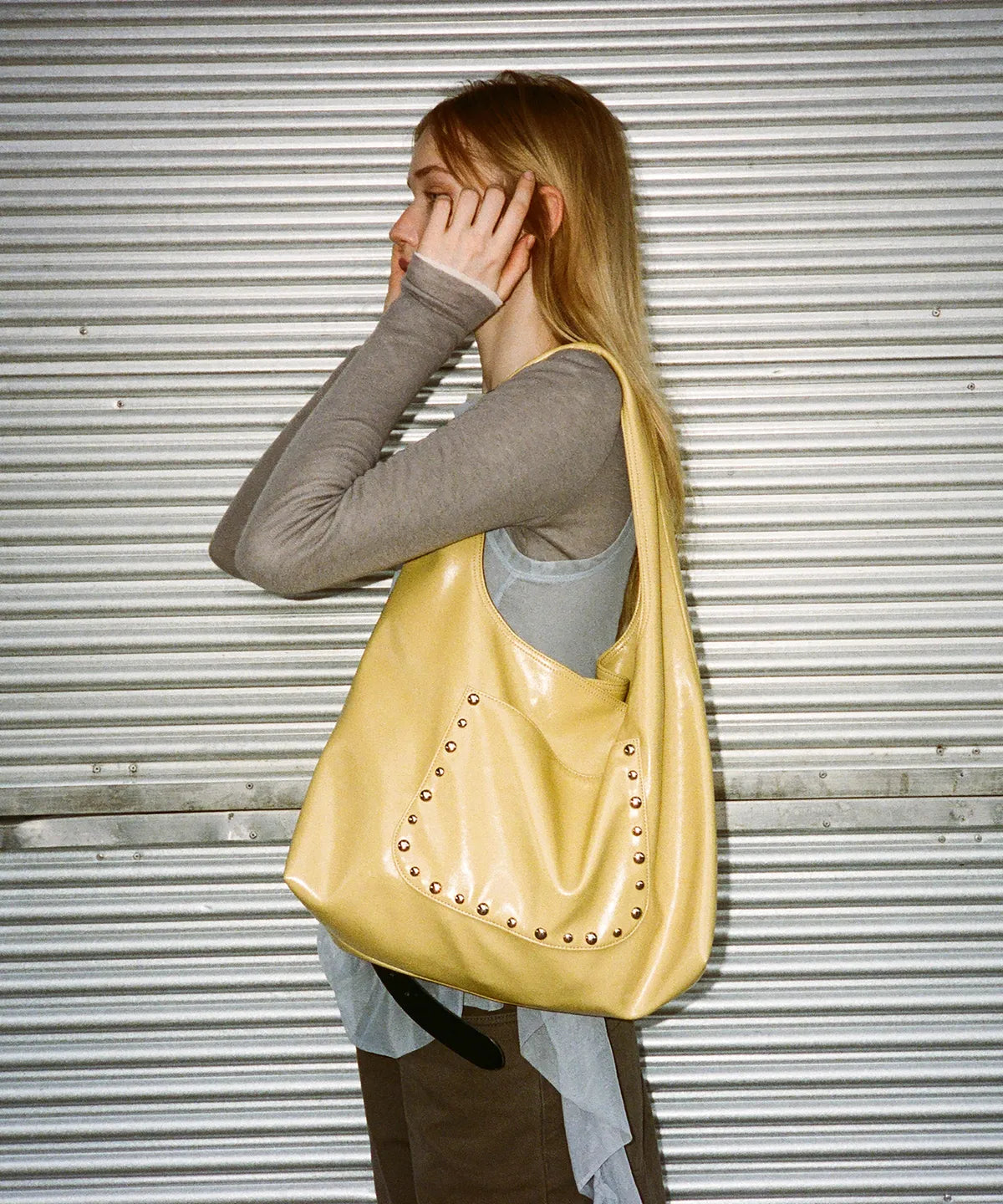 [ Pre-order ] KHIHO Stud Popo Bag