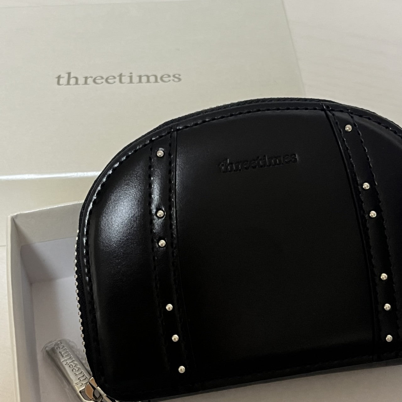店主推薦Pre-order ] Threetimes Classic stud wallet – lesson.zero