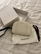 [ 店主推薦 Pre-order ] Threetimes Classic stud wallet