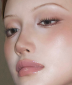 [ Mindy大推 - 現貨 ] Two Slash Four 微光澤胭脂 All Over Face Blush ( 附送胭脂掃 )