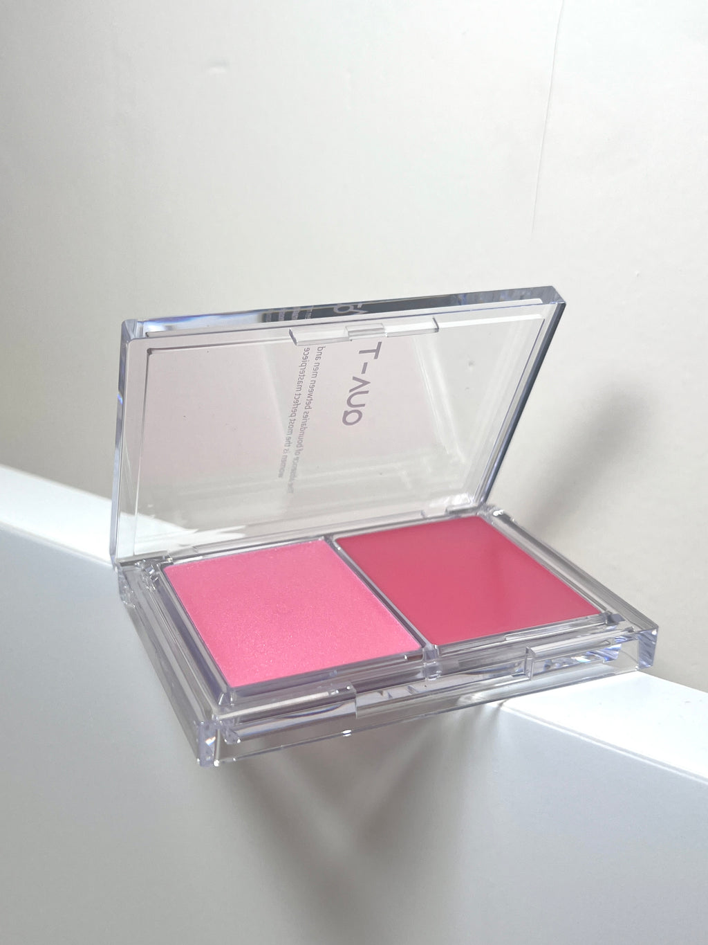 [ 店主極推 - 現貨 ] QUA-T 光澤保濕胭脂高光盤✨Glow Melting Palette