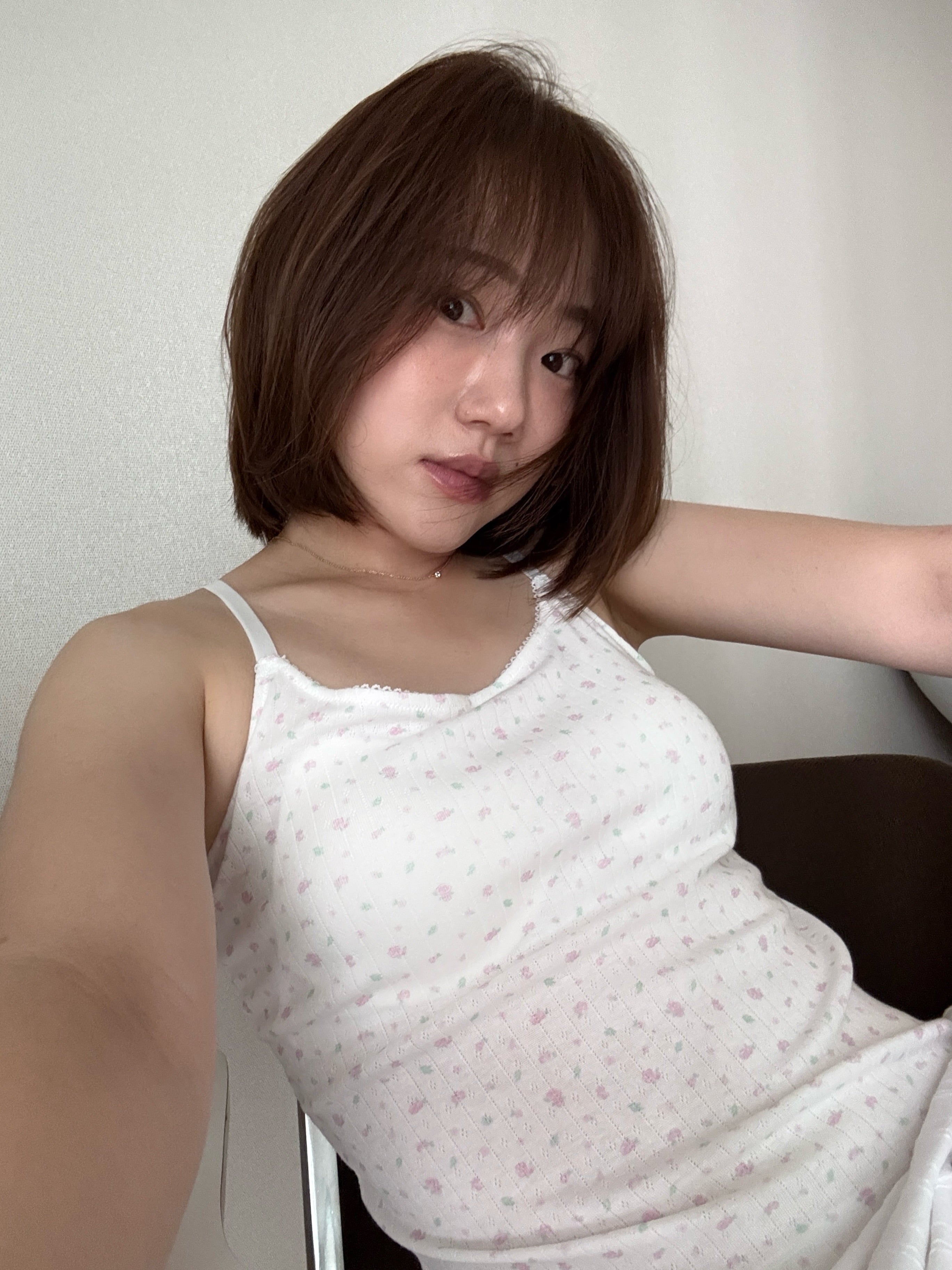 [ Pre-order ] Pony Bell Camisole ( 內附pad )