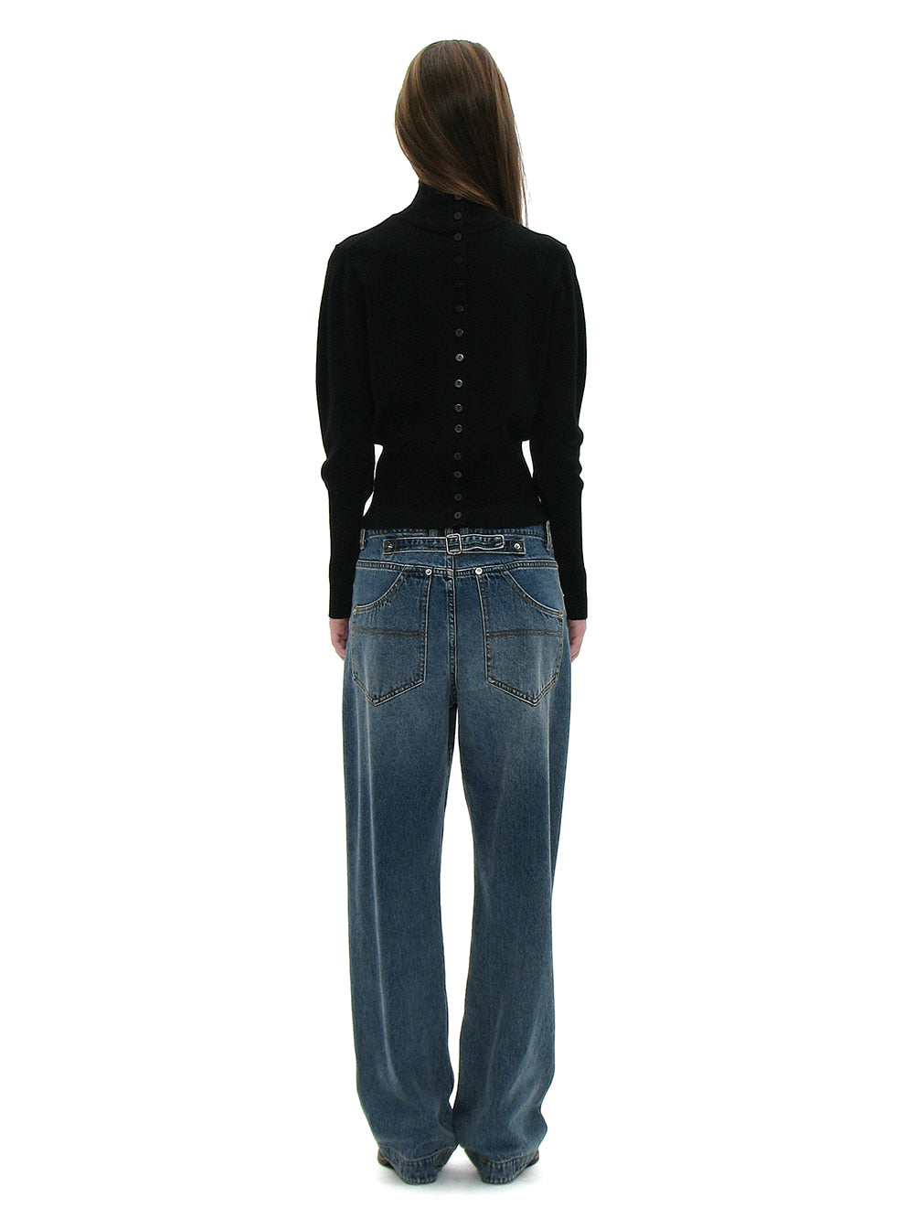 [ Pre-order] PWC HIGHNECK BACK BUTTON-UP KNIT TOP