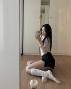 [ Pre-order ] Threetimes Athletic silt skirt