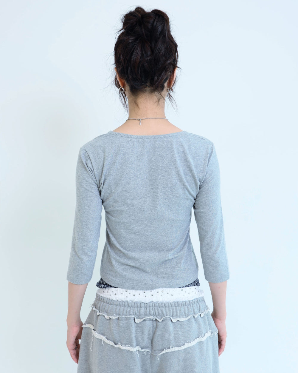 [ Pre-order ] Sqare Neked Baby Tee