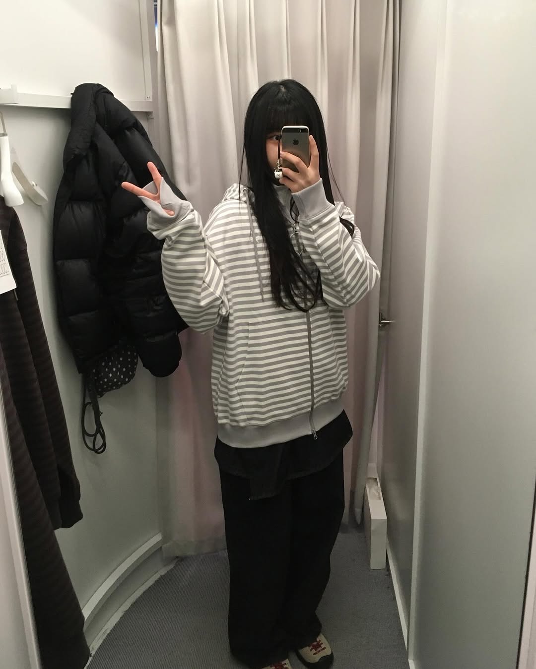 [ Pre-order ] TCM Stripe Hooded Zip-up