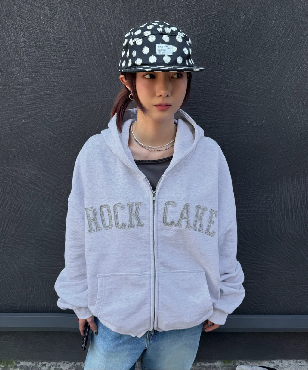 [ Pre-order ] Rockcake Arch Logo Zip Up Hoodie