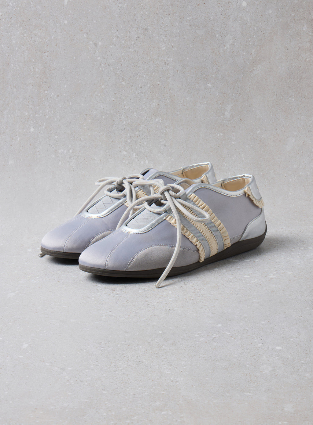 [ Pre-order ] Fev Feil Run Sneakers