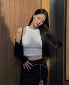 [ Pre-order ] Threetimes Jewel tank top cropped length