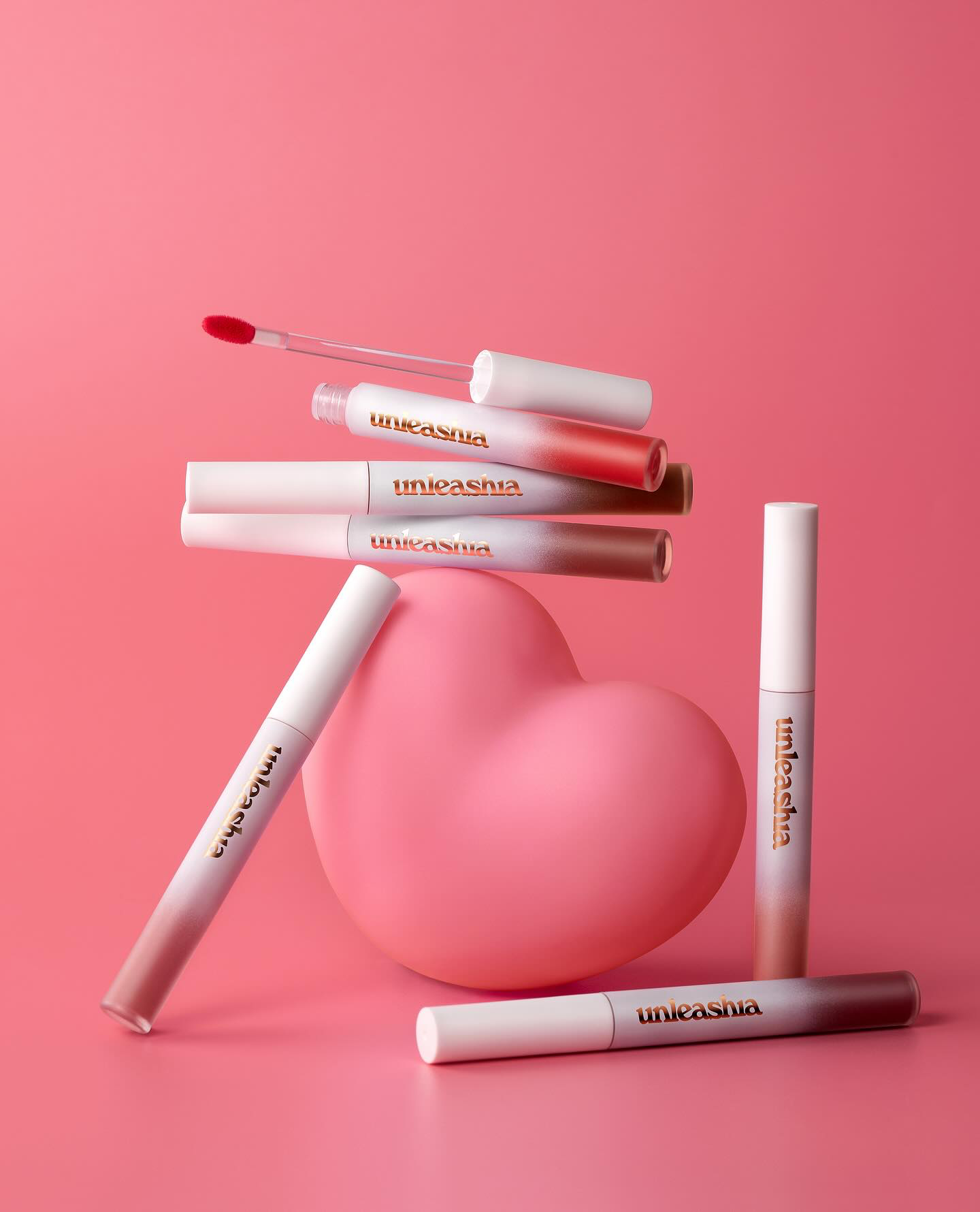 [ 店主自留 - 現貨 ] Unleashia 🧁純素🌱絲絨奶油慕斯唇釉 Luv Hug Velvet Tint