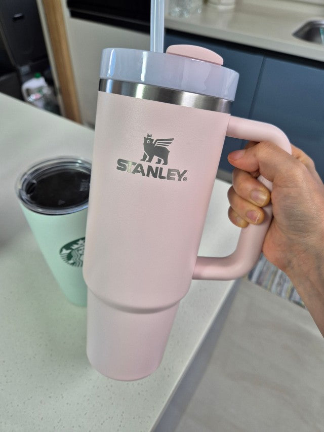 [ Pre-order ] Stanley Quencher H2.0 Flowstate Tumbler 887ml 30oz