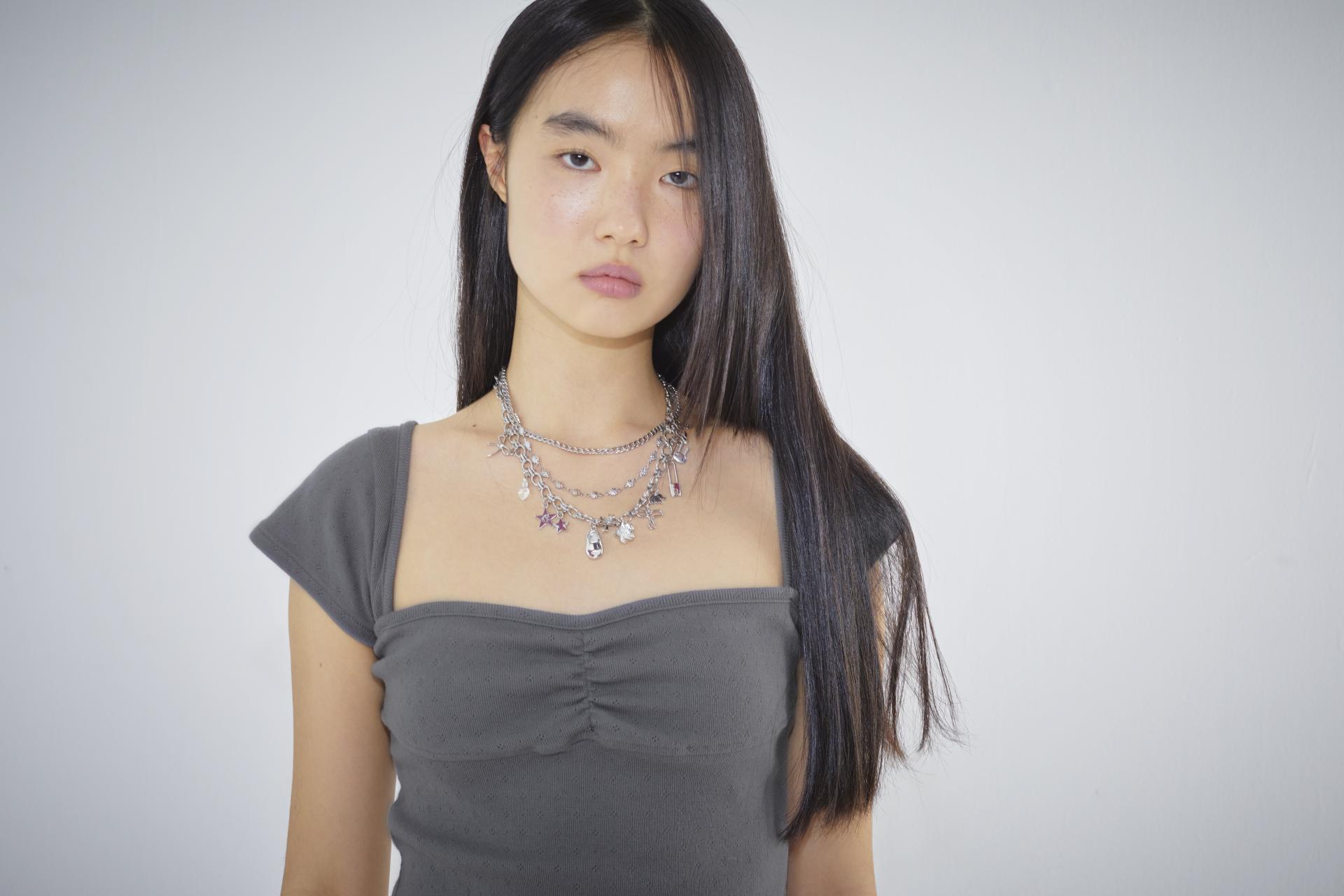 [ Pre-order ] Coyseio Punching Shirring Top