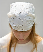 [ Pre-order ] Embroidered Lace Scarf