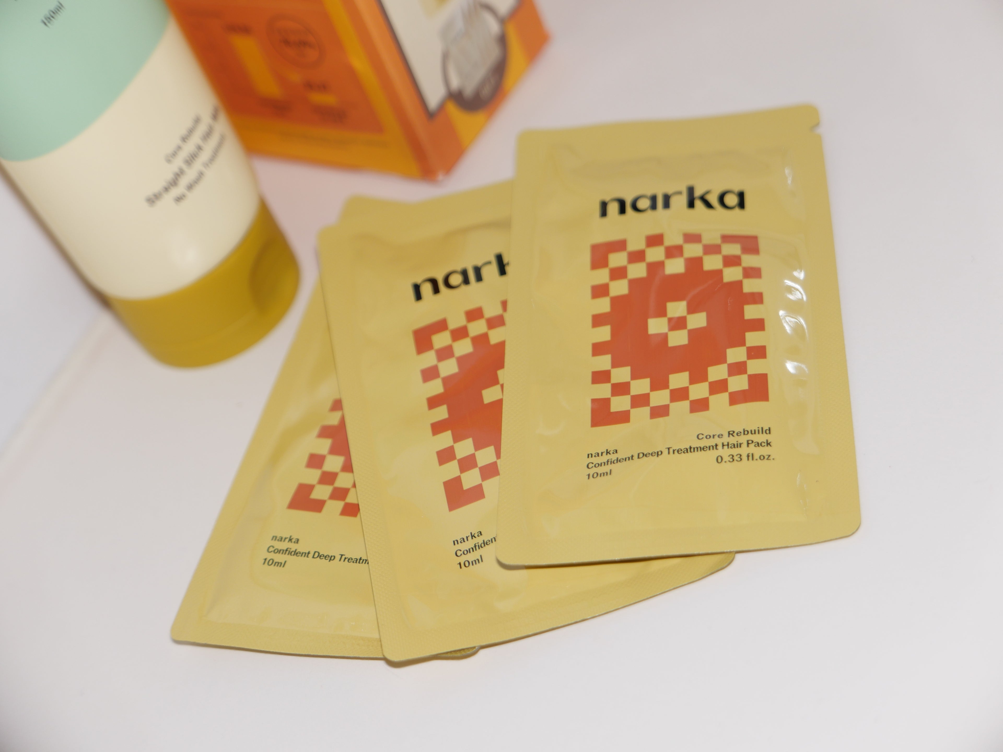 [ 現貨 ] Narka 免洗抗熱蛋白修護髮膜 ( 夾頭髮前可用 ) Core Rebuild Straight Slick Hair Milk 150ml