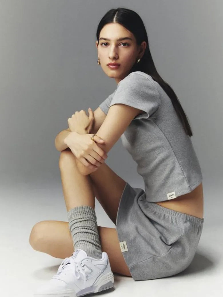 [ Pre-order ] 1+1 Glowny G Baby tee