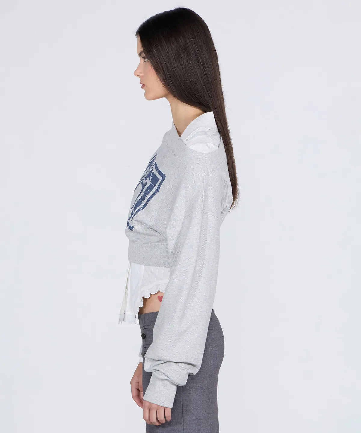[ 現貨 ] Sculptor Off-Shoulder Cropped Sweatshirt
