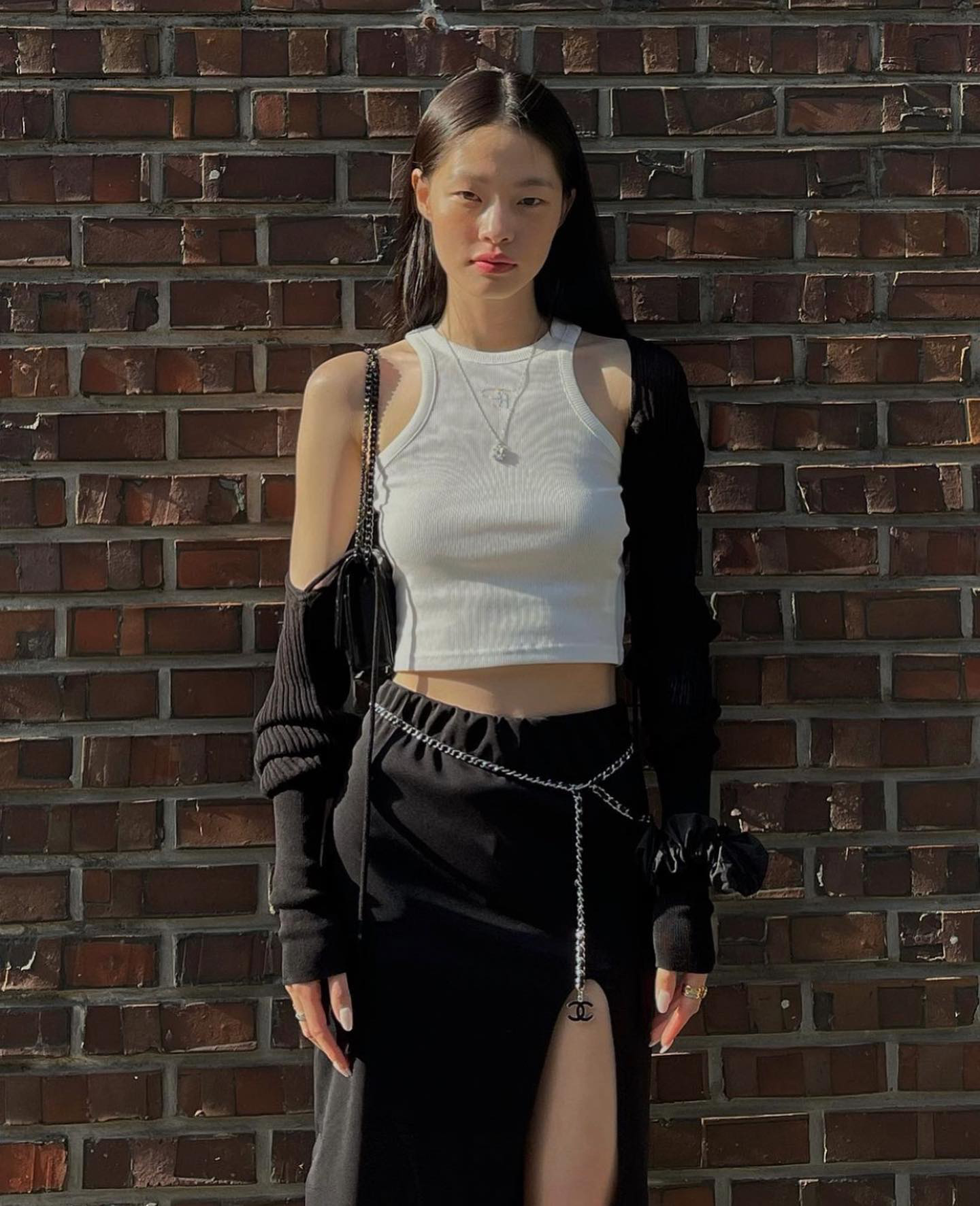 [ Pre-order ] Threetimes Jewel tank top cropped length