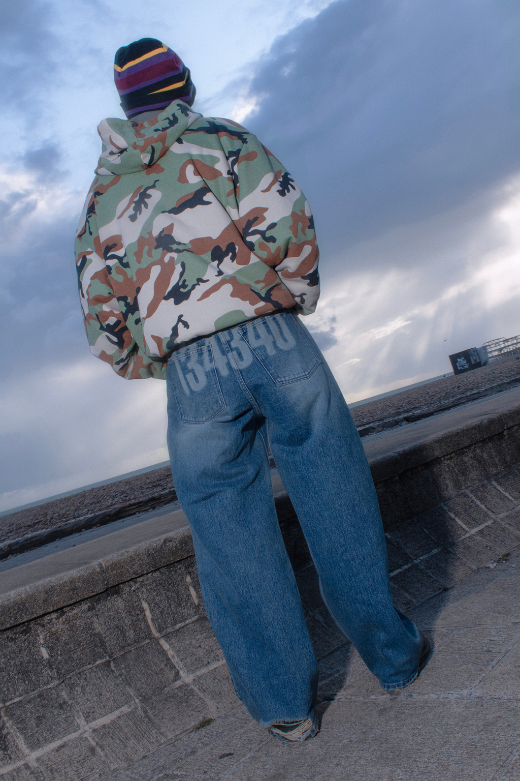 [ Pre-order ] 134340 Vintage Laser Denim Pants Blue