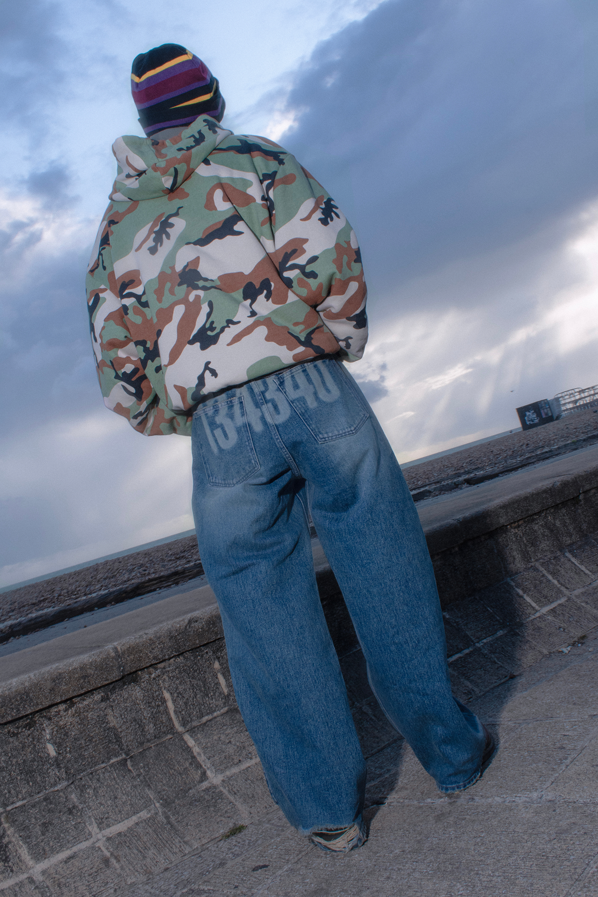 [ Pre-order ] 134340 Vintage Laser Denim Pants Blue